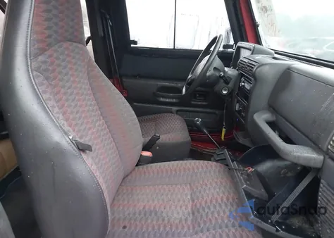 2000 Jeep Wrangler Se from USA, damaged, VIN 1J4FA29P2YP778588